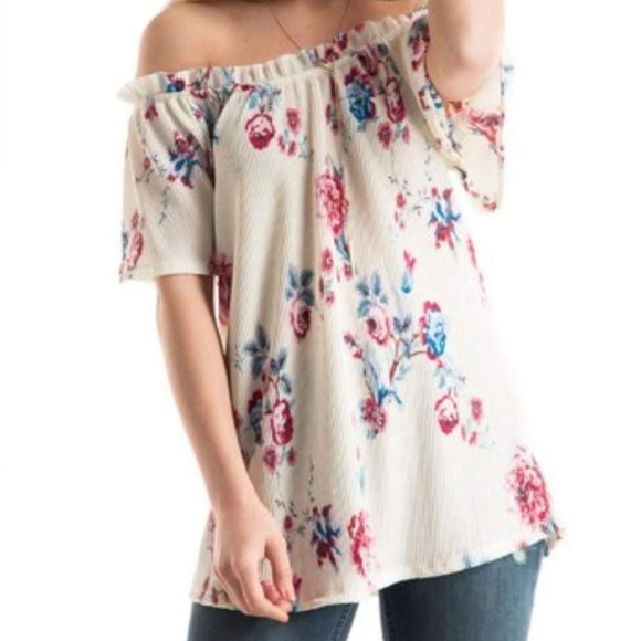 Flowered Off Shoulder Top - Picture 2 of 2